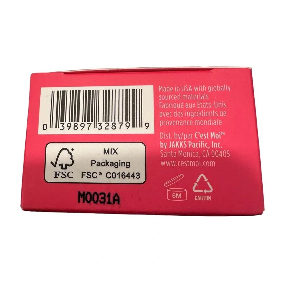 C'est Moi Refreshing Papaya & Strawberry Seed Scrub Facial Mask NIB